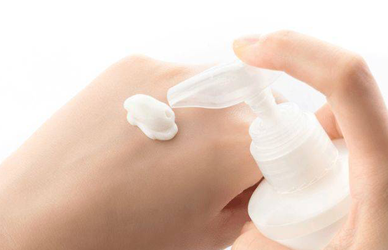 使用家用脫毛儀后可以涂身體乳嗎？